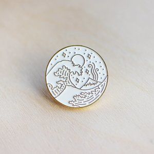 Waves and Mountain Outdoor Surfing Surfer Starry Sky Lapel Pin
